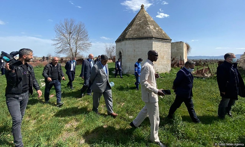 OIC representatives visit Ibrahim Khalil Khan palace in Azerbaijan’s Aghdam district (PHOTO)