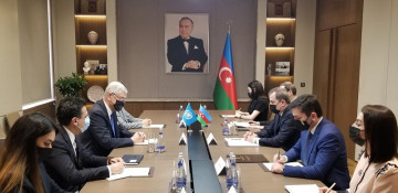 Azerbaijani FM meets with UNGA president (UPDATED) 