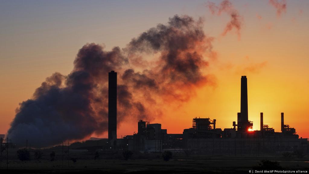 CO2 emissions set to surge, IEA warns