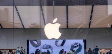 Russia fines Apple for abusing its dominant position