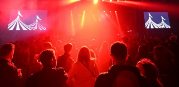 Party like it's 2019: UK hosts pilot COVID-19 music festival