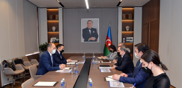 Azerbaijan, TRACECA discuss new regional opportunities