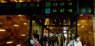 Portugal to allow EU and UK tourists with a negative coronavirus test