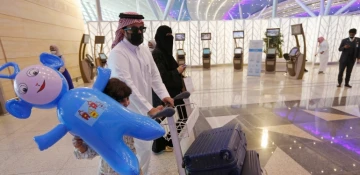 Saudi Arabia eases travel ban for vaccinated citizens