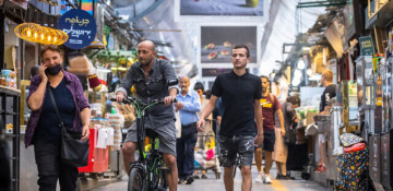 Israel lifts nearly all COVID restraints as virus fades away