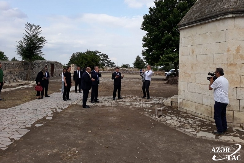 Parliamentary delegation of Bosnia and Herzegovina visits Imarat palace complex where Panahali Khan’s Palace located