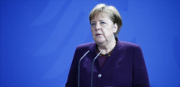 Merkel calls for making 2020s 