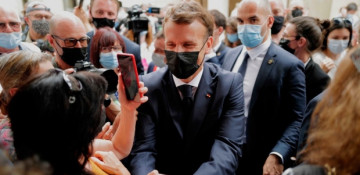 Man who slapped Macron to go on trial