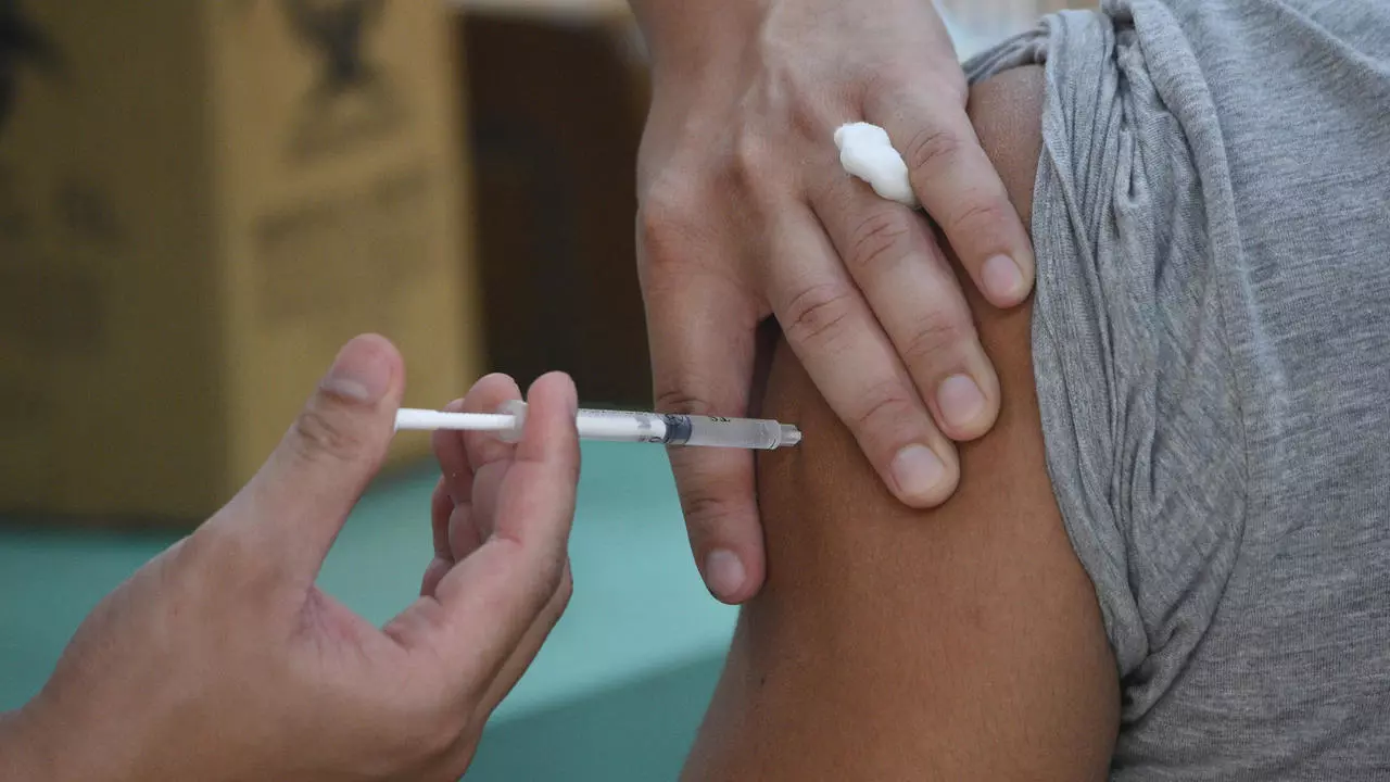 WHO declares Philippines polio-free after vaccine campaign