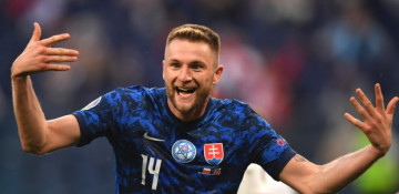 Slovakia beat 10-man Poland 2-1 in EURO 2020 Group E match