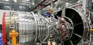 Engine maker Rolls-Royce aims to reach net zero emissions by 2050