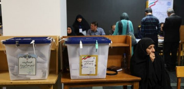 Election time for Iran's presidential election extended to 02:00