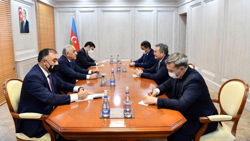 Azerbaijani PM meets with Kazakh deputy prime minister