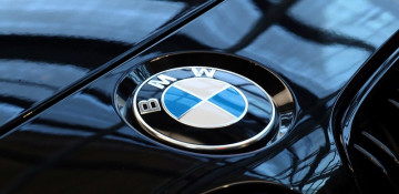 Board member says BMW to cut production cost per vehicle by 25%