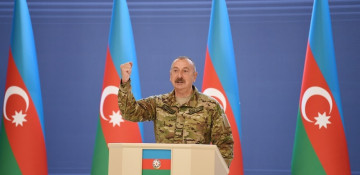 President Ilham Aliyev met with leadership and a group of military personnel of Azerbaijani Army on Armed Forces Day (PHOTO)