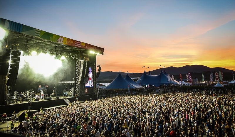 EU prepares to cautiously reopen cultural sector