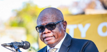 Johannesburg mayor Geoff Makhubo dies of coronavirus