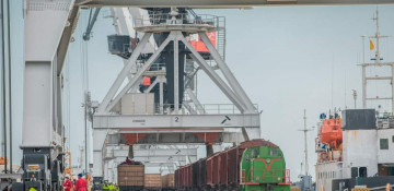 Record for container freight transportation via BTK railway line in past 6 months