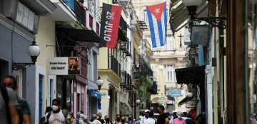 Cuba to lift import restrictions on food, medicines