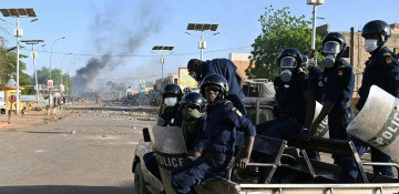 Armed men kill 14 in latest west Niger village attack