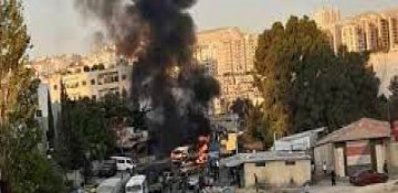 Military bus explodes in Damascus, casualties reported