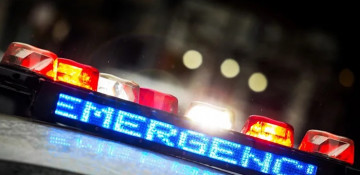 Eleven killed as van carrying as many as 25 migrants crashes in Texas