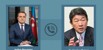 Azerbaijani, Japanese FMs hold phone talk
