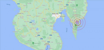 Powerful earthquake hits Philippines, tsunami warning issued