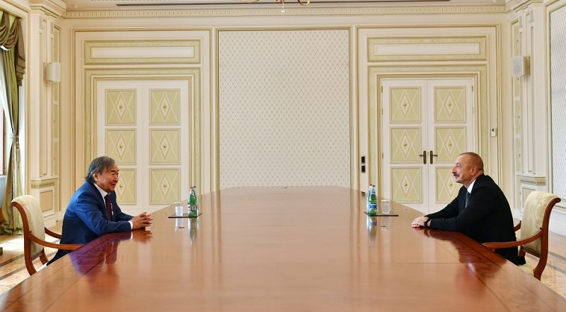 President Ilham Aliyev receives prominent Kazakh poet and public figure Olzhas Suleimenov