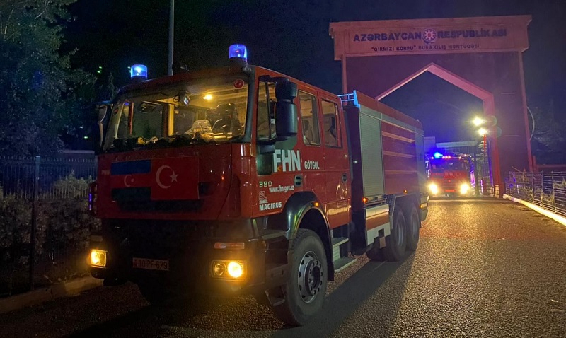 Last group of Azerbaijani firefighters returns home from Turkey