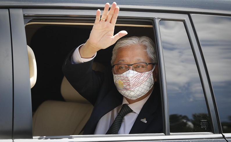 Malaysian king picks ex-Deputy PM Ismail as nation's new leader