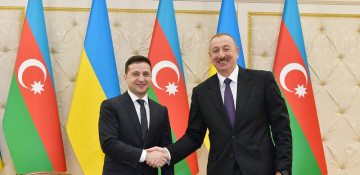 Azerbaijani president congratulates Ukrainian counterpart