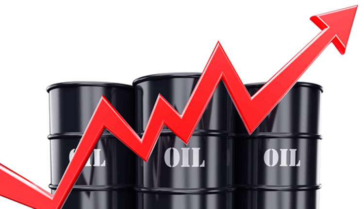 Oil rises as full U.S. clearance for COVID-19 vaccine stokes fuel demand hopes