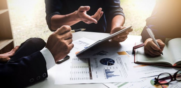 Azerbaijan continues to compensate entrepreneurs who suffered from Armenian provocations