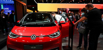 Volkswagen invests $82M in new lab for battery development