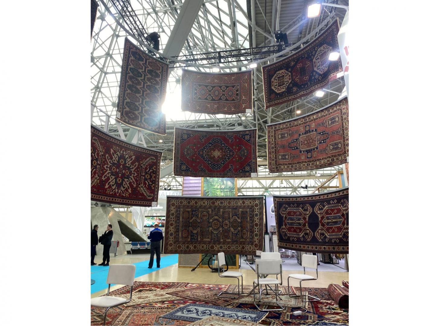 Azerbaijani carpets on display at int’l fair in Moscow