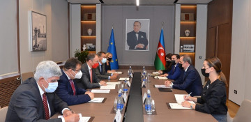 Azerbaijani FM meets EU Special Representative for South Caucasus (PHOTO)