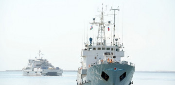 Russian Caspian Flotilla's warships arrive in Baku (PHOTO)