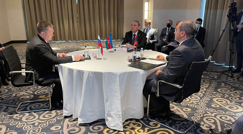 Azerbaijani, Russian and Armenian prosecutors general hold meeting