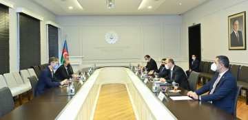 Azerbaijan’s Minister of Education meets with outgoing UNDP Resident Representative