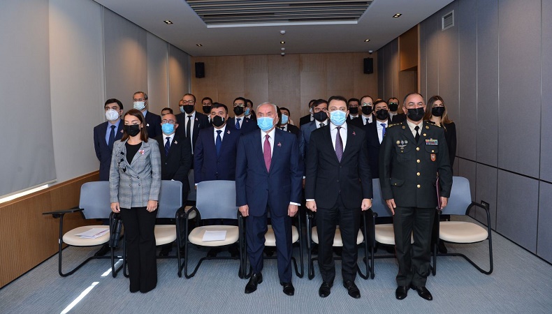 Azerbaijani MFA commemorates Azerbaijani martyrs on Remembrance Day (PHOTO/VIDEO)