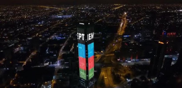 Colombia’s Colpatria Tower lit up in colors of Azerbaijani flag (VIDEO)