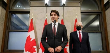Canada PM Trudeau says new Cabinet to be sworn in next month