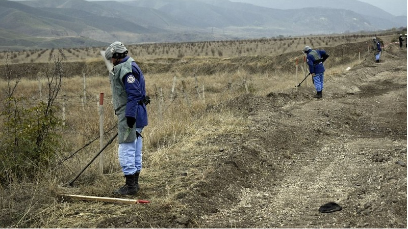 Azerbajian continues demining operations in liberated lands