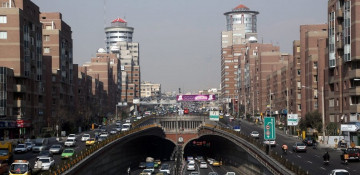 Australia closes doors to foreign tourists until at least 2022