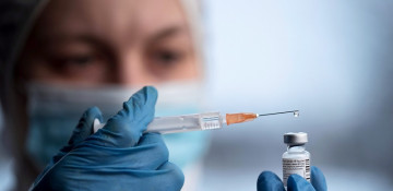 Sweden, Denmark pauses Moderna COVID-19 vaccine for younger age groups