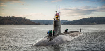 US submarine hits underwater object in Indo-Pacific region