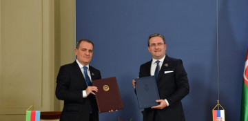 Azerbaijan, Serbia ink visa-free travel agreement (PHOTO)