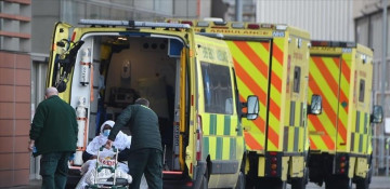 UK failed in early pandemic response, report says
