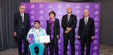 Azercell awards Tokyo Olympics 2020 winners (PHOTO)